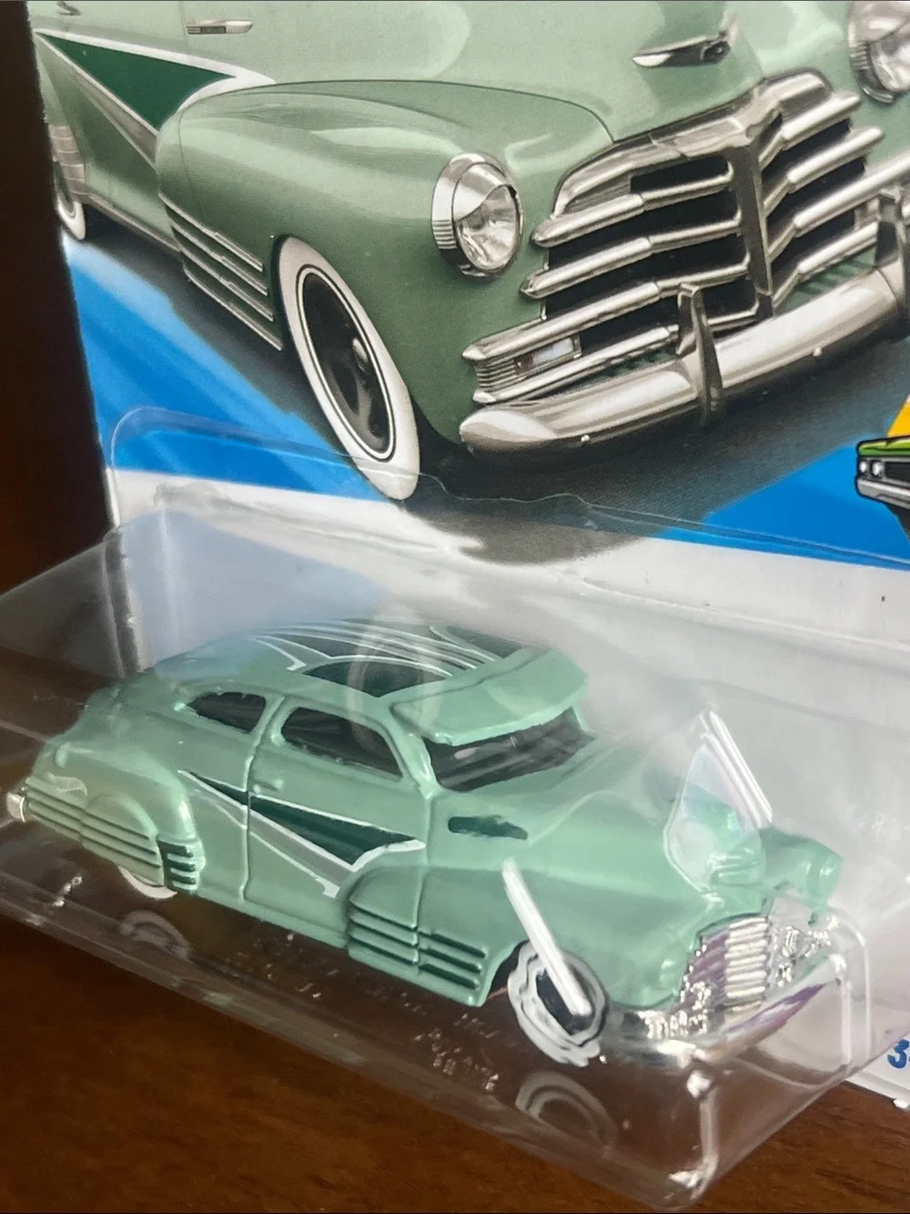 '47 Chevy Fleetline – Green Die-Cast Hot Wheels